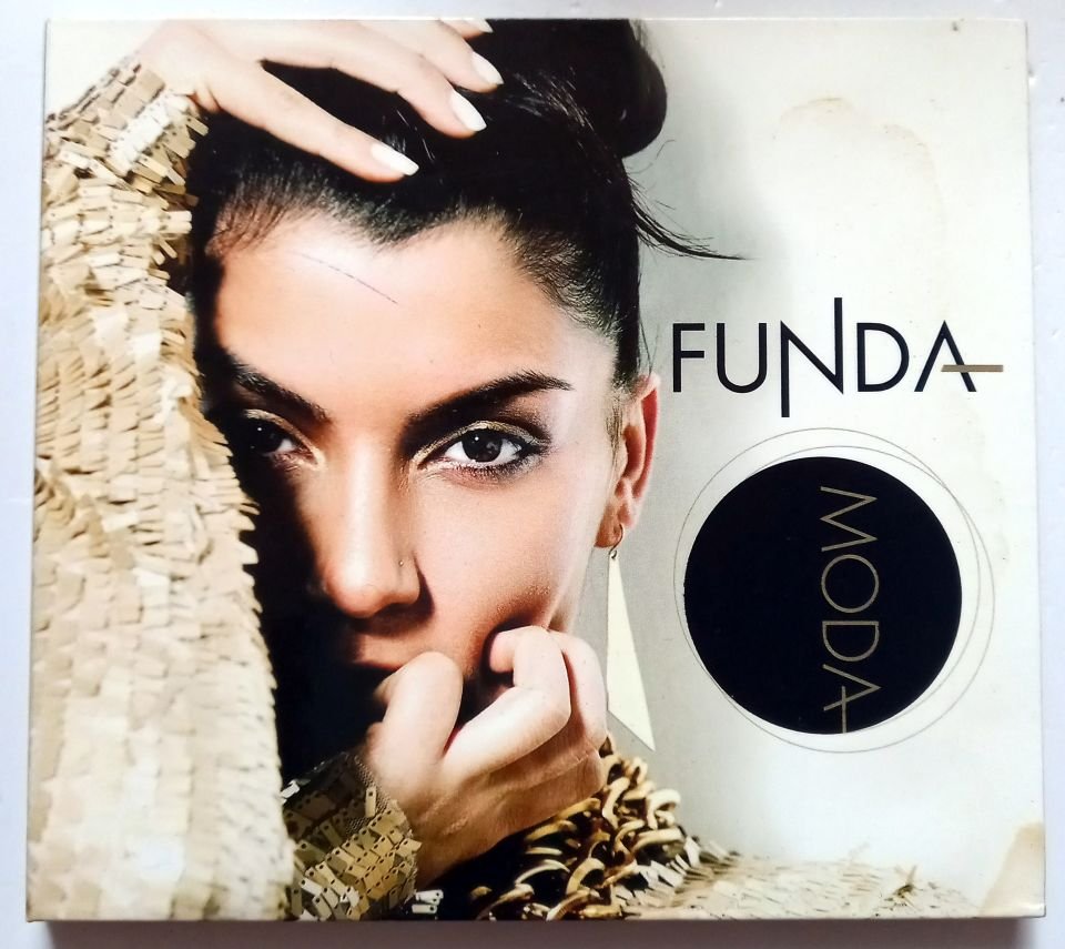 FUNDA - MODA (2013) - CD 2.EL