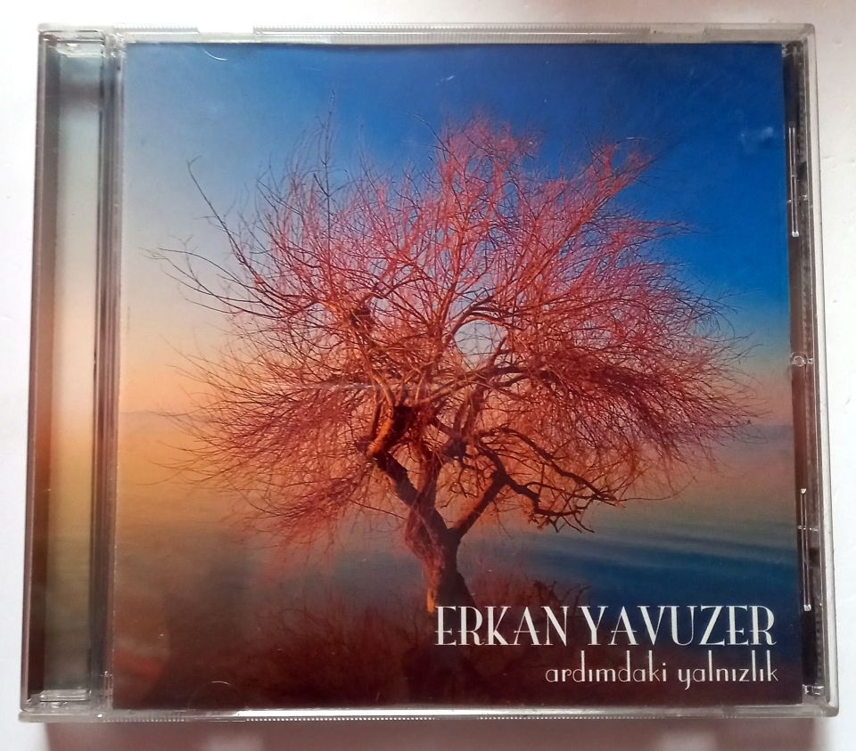 ERKAN YAVUZER - ARDIMDAKİ YALNIZLIK (2009) - CD 2.EL
