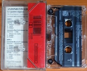 VIVALDI: THE FOUR SEASONS / NIGEL KENNEDY, ENGLISH CHAMBER ORCHESTRA - KASET MADE IN UK 2.EL