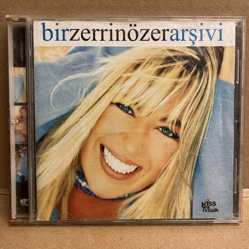 ZERRİN ÖZER - BİR ZERRİN ÖZER ARŞİVİ (2000) - CD 2.EL