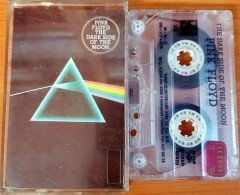 PINK FLOYD - THE DARK SIDE OF THE MOON CASSETTE MADE IN TURKEY ''USED''