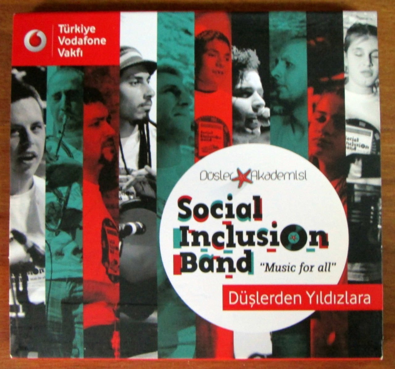 SOCIAL INCLUSION BAND - DÜŞLERDEN YILDIZLARA - CD 2.EL