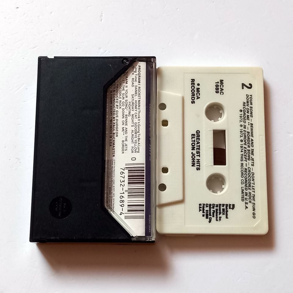 ELTON JOHN -GREATEST HITS - KASET MADE IN USA 2.EL