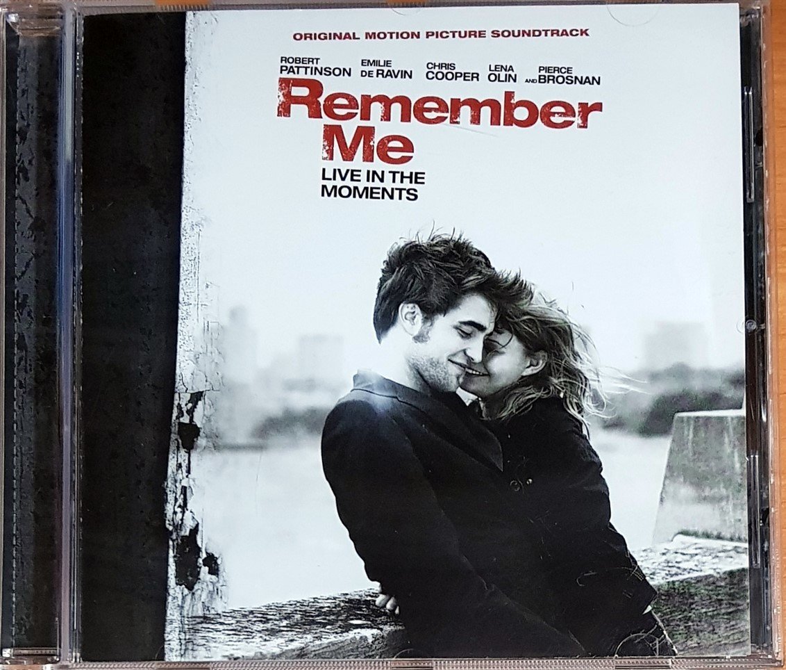 REMEMBER ME SOUNDTRACK / ANI DIFRANCO, SIGUR ROS, US3, SUPERGRASS, THE SEA AND CAKE (2010) WEA CD 2.EL