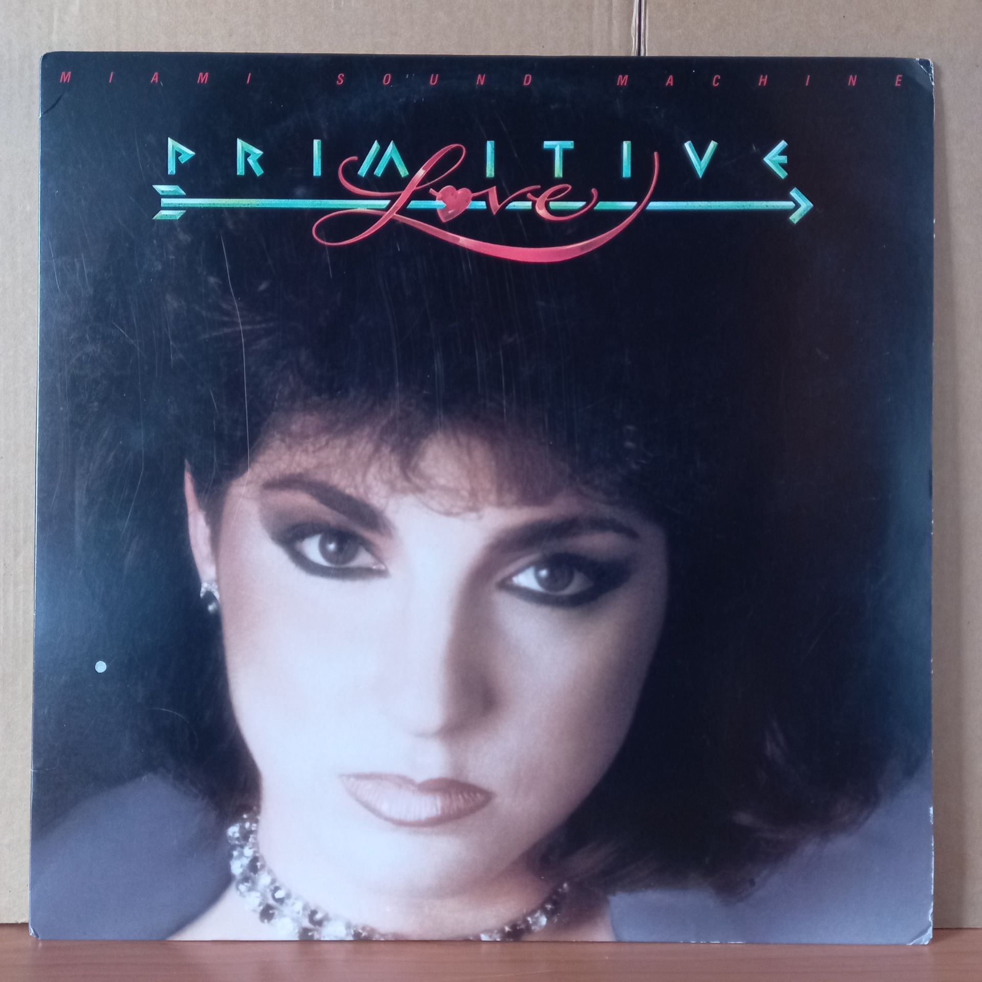MIAMI SOUND MACHINE – PRIMITIVE LOVE (1985) - LP 2. EL PLAK
