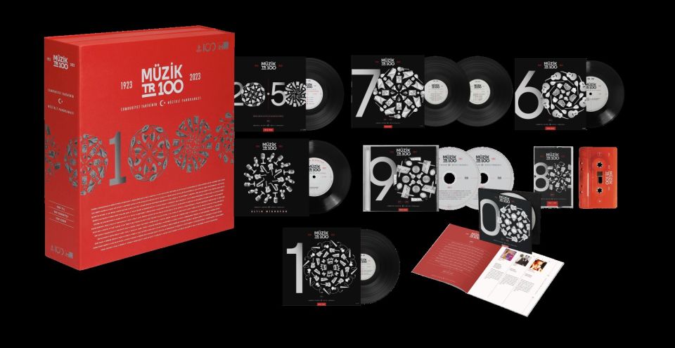 MÜZİK TR100 BOX SET  (2024) - TÜRKİYE CUMHURİYETİ’NİN İLK YÜZYILININ MÜZİKAL HAZİNESİ - 3 Plak 10'' + 8 Single Plak 7'' + 3 LP + 4 CD + 1 Kaset + Kitap BOX SET AMBALAJINDA SIFIR