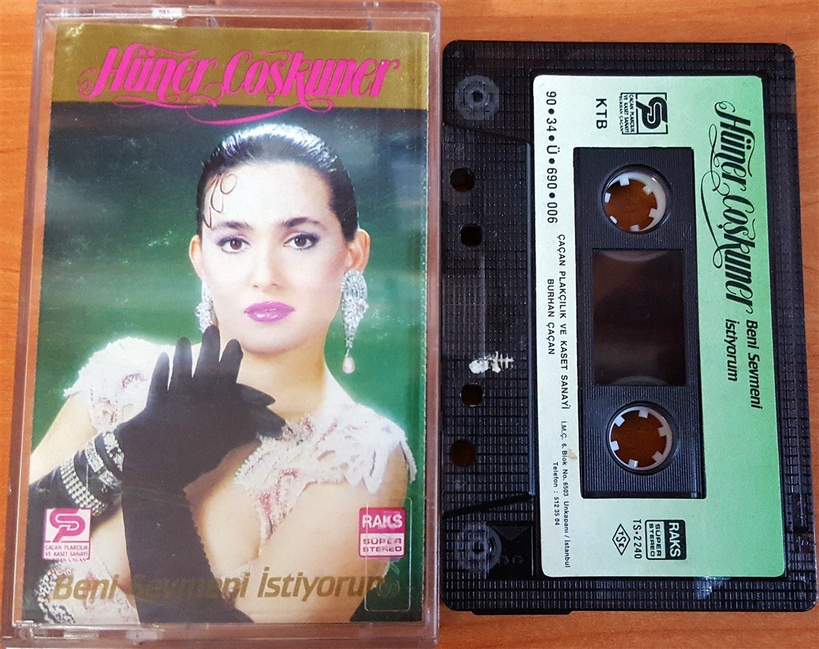 HÜNER ÇOŞKUNER- BENİ SEVMENİ İSTİYORUM (1990) ÇAÇAN PLAKÇILIK KASET 2.EL