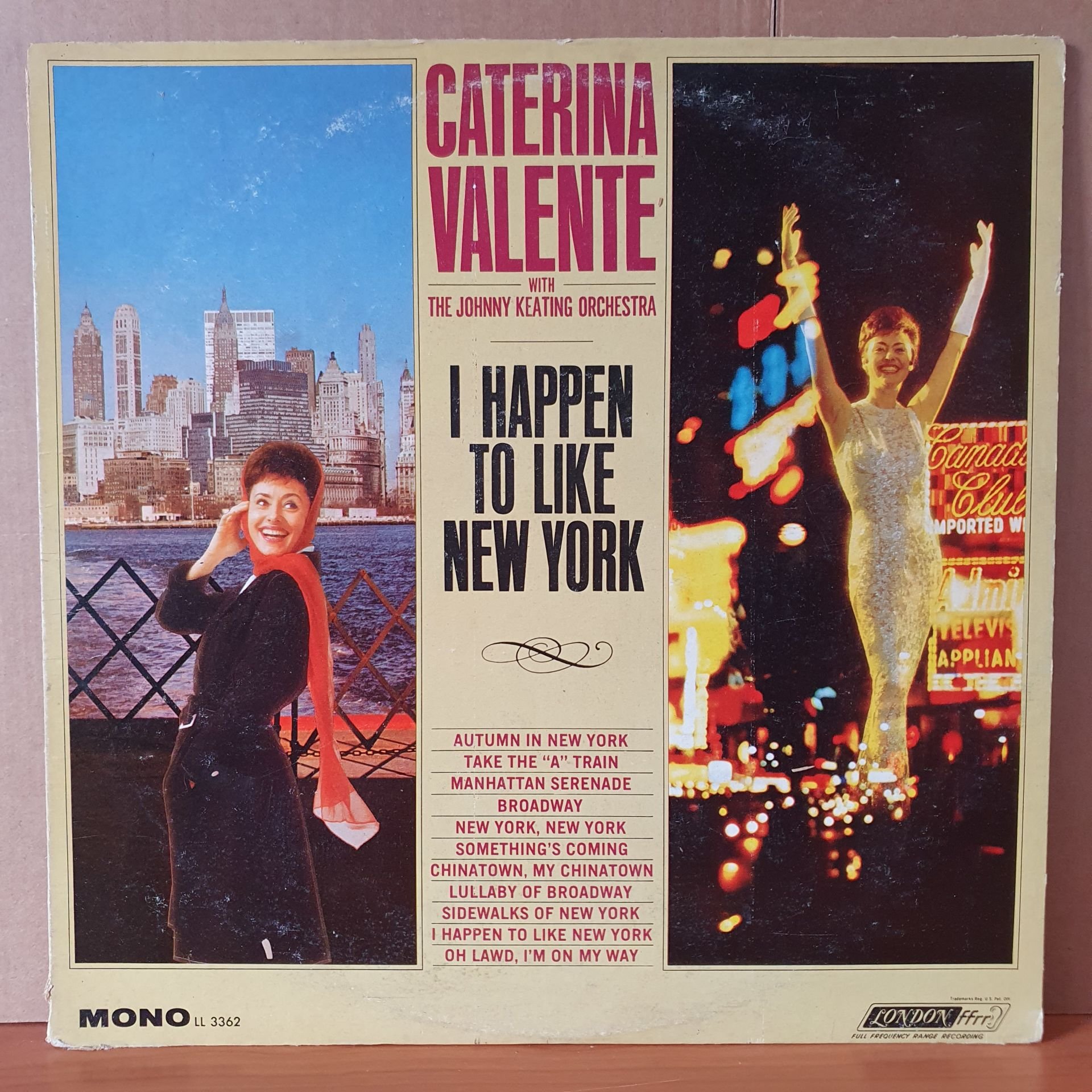 CATERINA VALENTE WITH JOHNNY KEATING ORCHESTRA - I HAPPEN TO LIKE NEW YORK (1964) - LP 2.EL PLAK