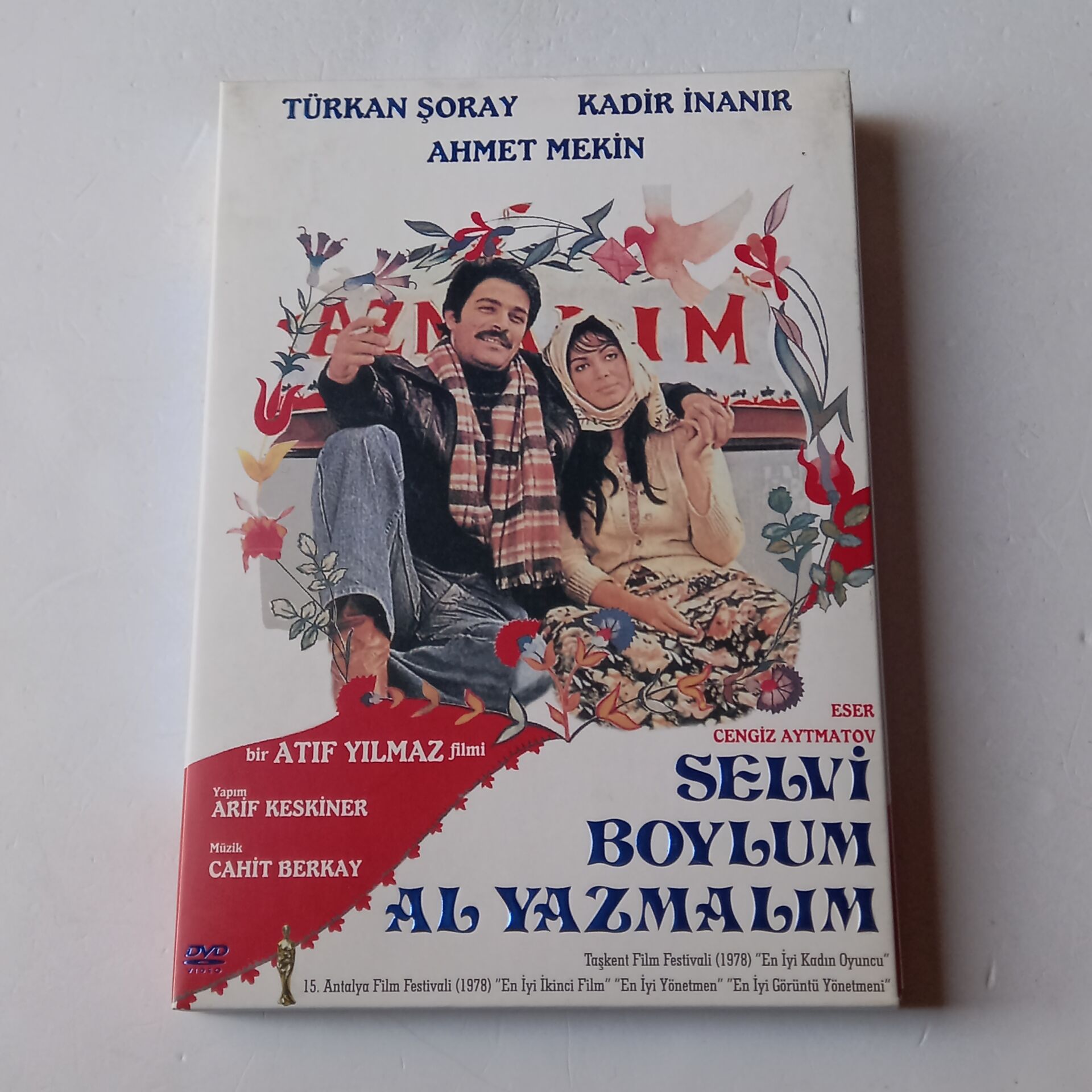 SELVİ BOYLUM AL YAZMALIM - TÜRKAN ŞORAY, KADİR İNANIR, AHMET MEKİN - 2DVD 2.EL