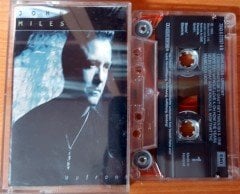 JOHN MILES - UPFRONT (1993) CASSETTE MADE IN HOLLAND ''USED''