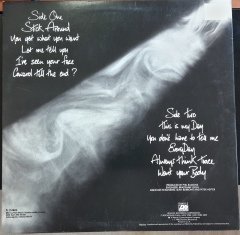 JULIAN LENNON - THE SECRET VALUE OF DAYDREAMING (1986) - 2.EL PLAK
