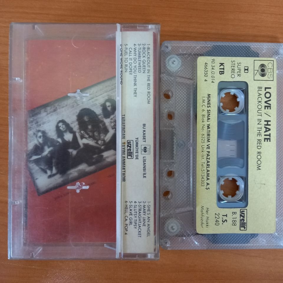 LOVE/HATE – BLACK OUT IN THE RED ROOM (1990) - KASET 2.EL