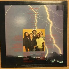 LARRY CARLTON - STRIKES TWICE 1980 2.EL PLAK