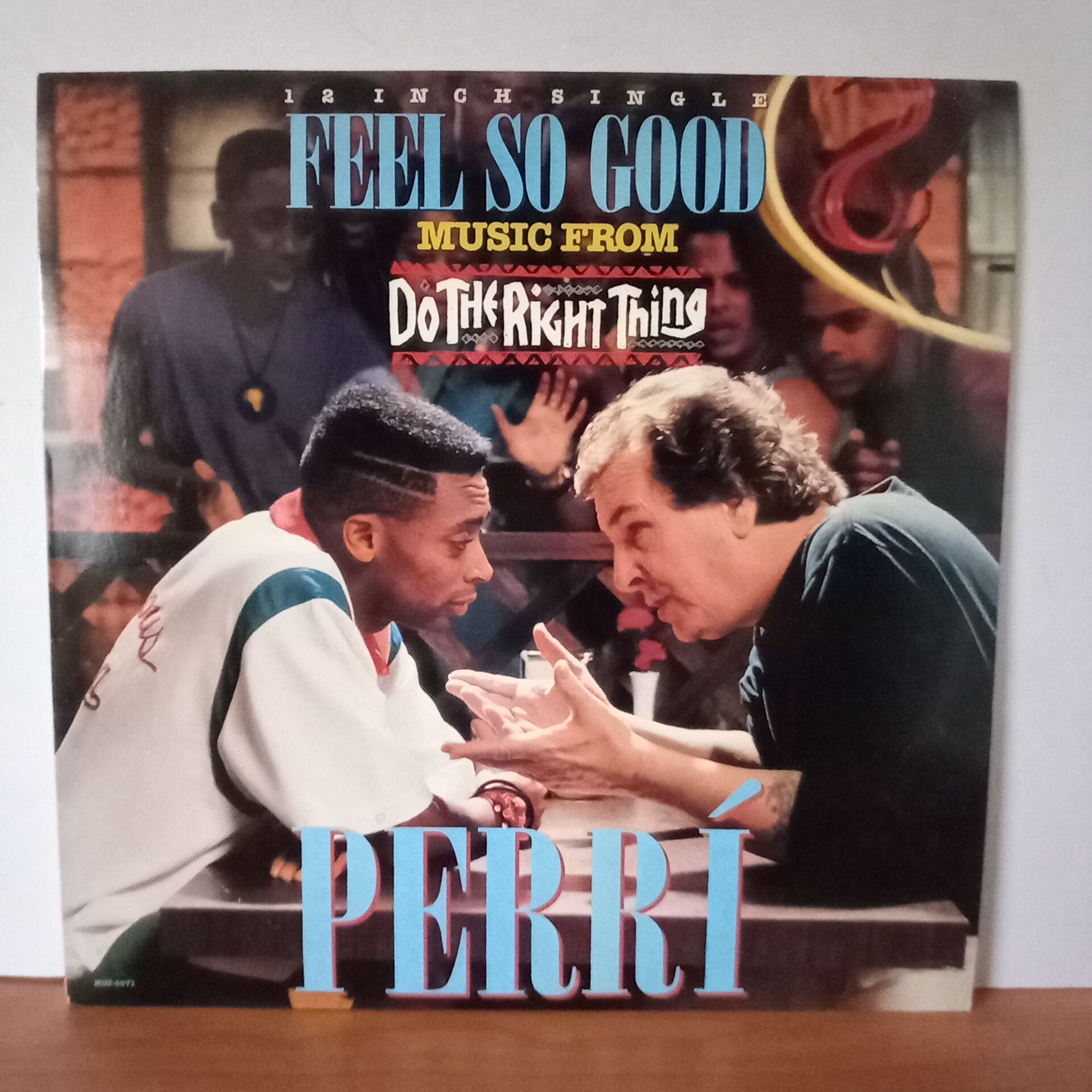 PERRI – FEEL SO GOOD (1989) - 12'' MAXI SINGLE 2.EL PLAK