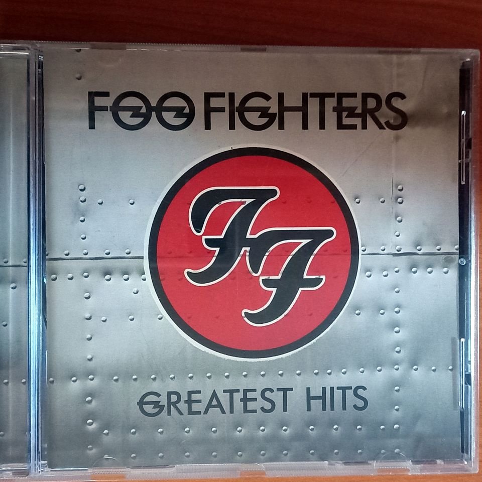 FOO FIGHTERS – GREATEST HITS (2009) - CD 2.EL