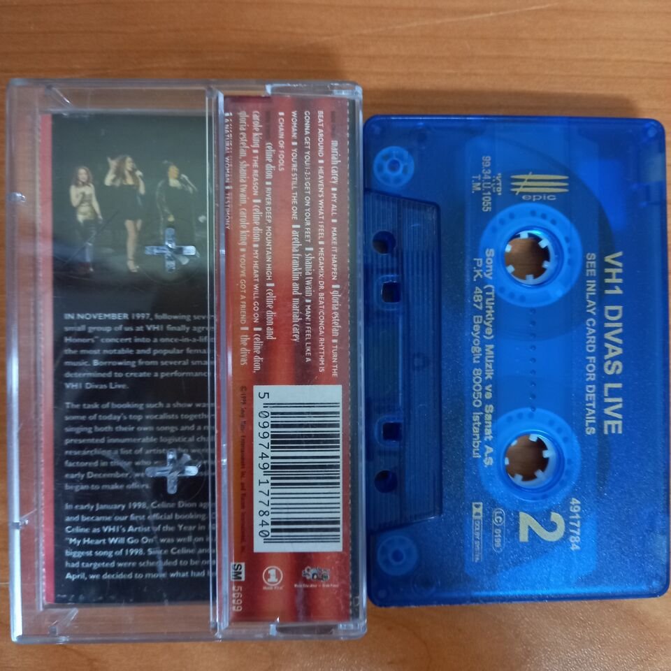 DIVAS CELINE DION GLORIA ESTEFAN ARETHA FRANKLIN.. – VH1 DIVAS LIVE (1999) - KASET 2.EL
