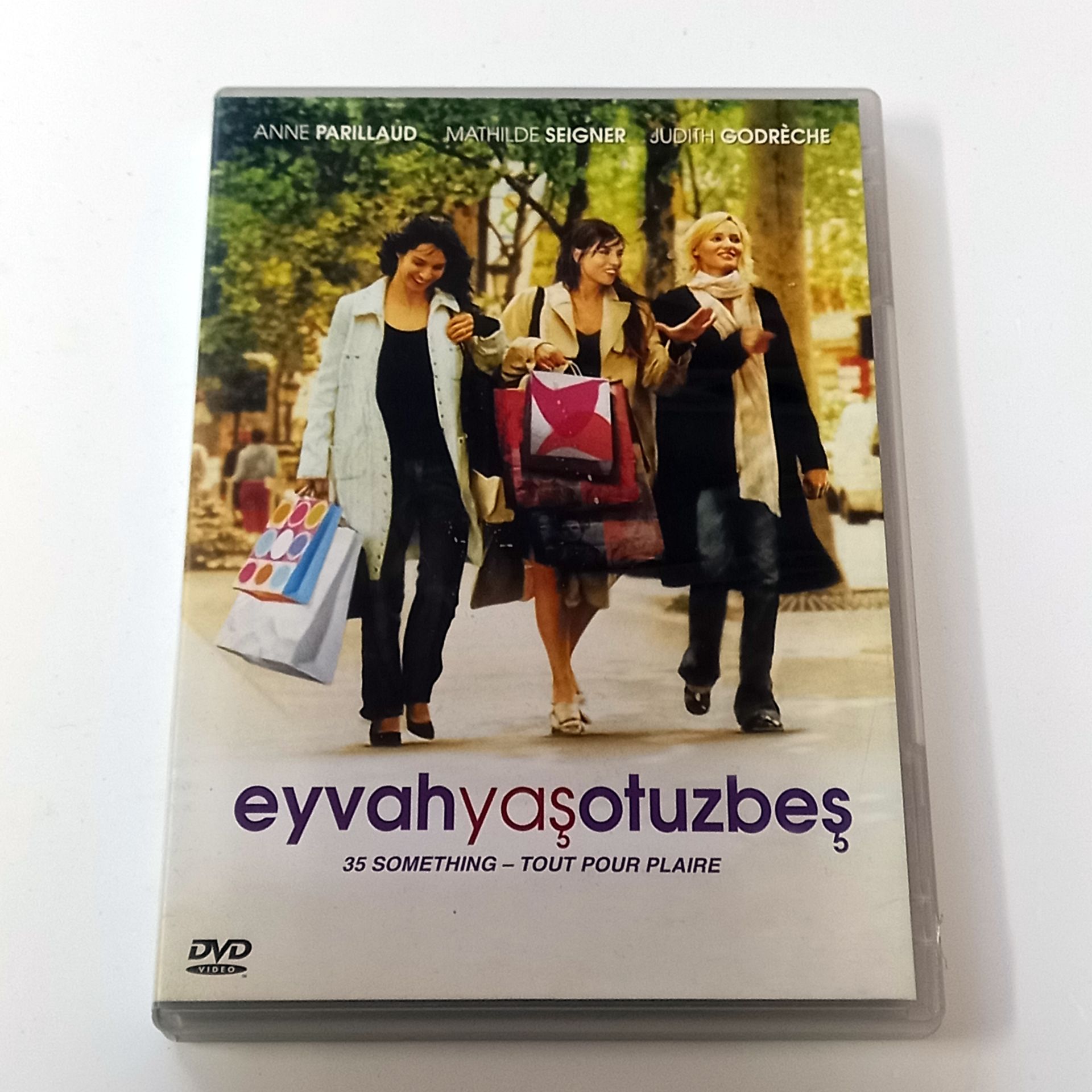 EYVAH YAŞ OTUZBEŞ - 35 SOMETHING - TOUT POUR PLAIRE- DVD 2.EL