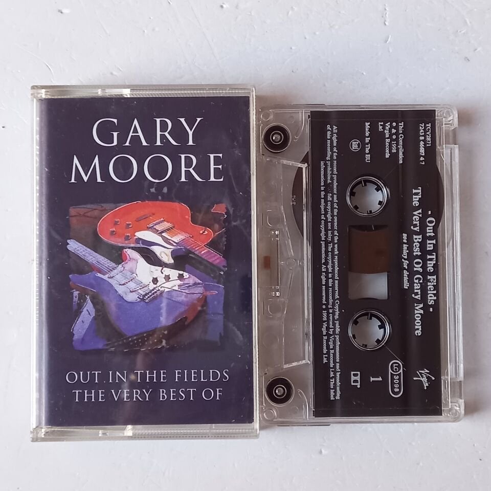 GARY MOORE - OUT IN THE FIELDS / THE VERY BEST OF GARY MOORE (1998) - KASET 2.EL