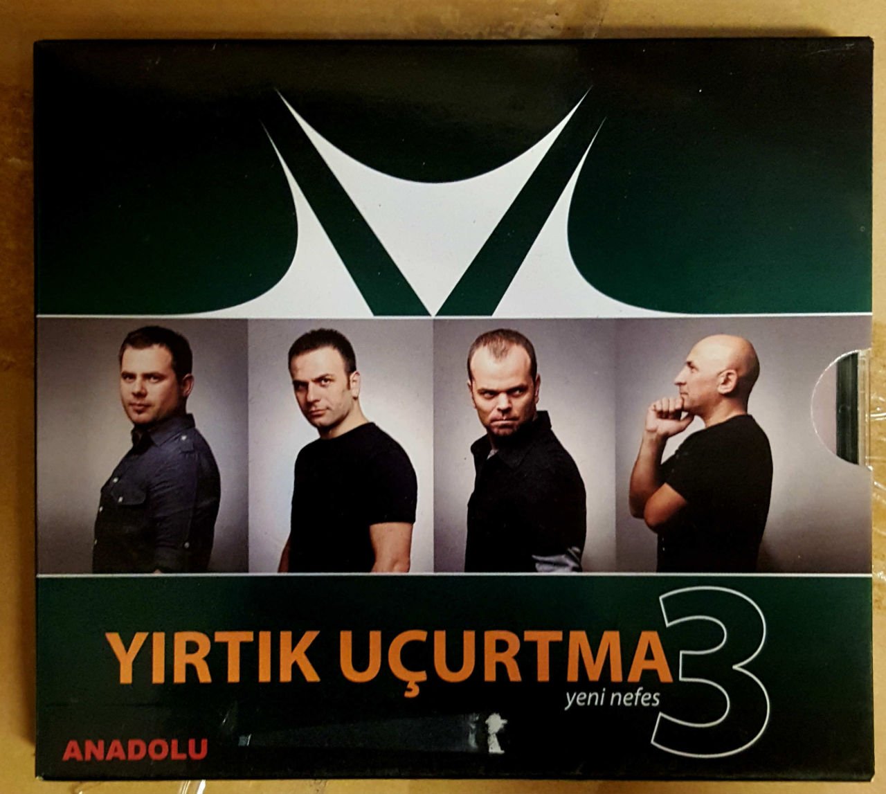 YIRTIK UÇURTMA 3 YENİ NEFES CD 2013 2.EL