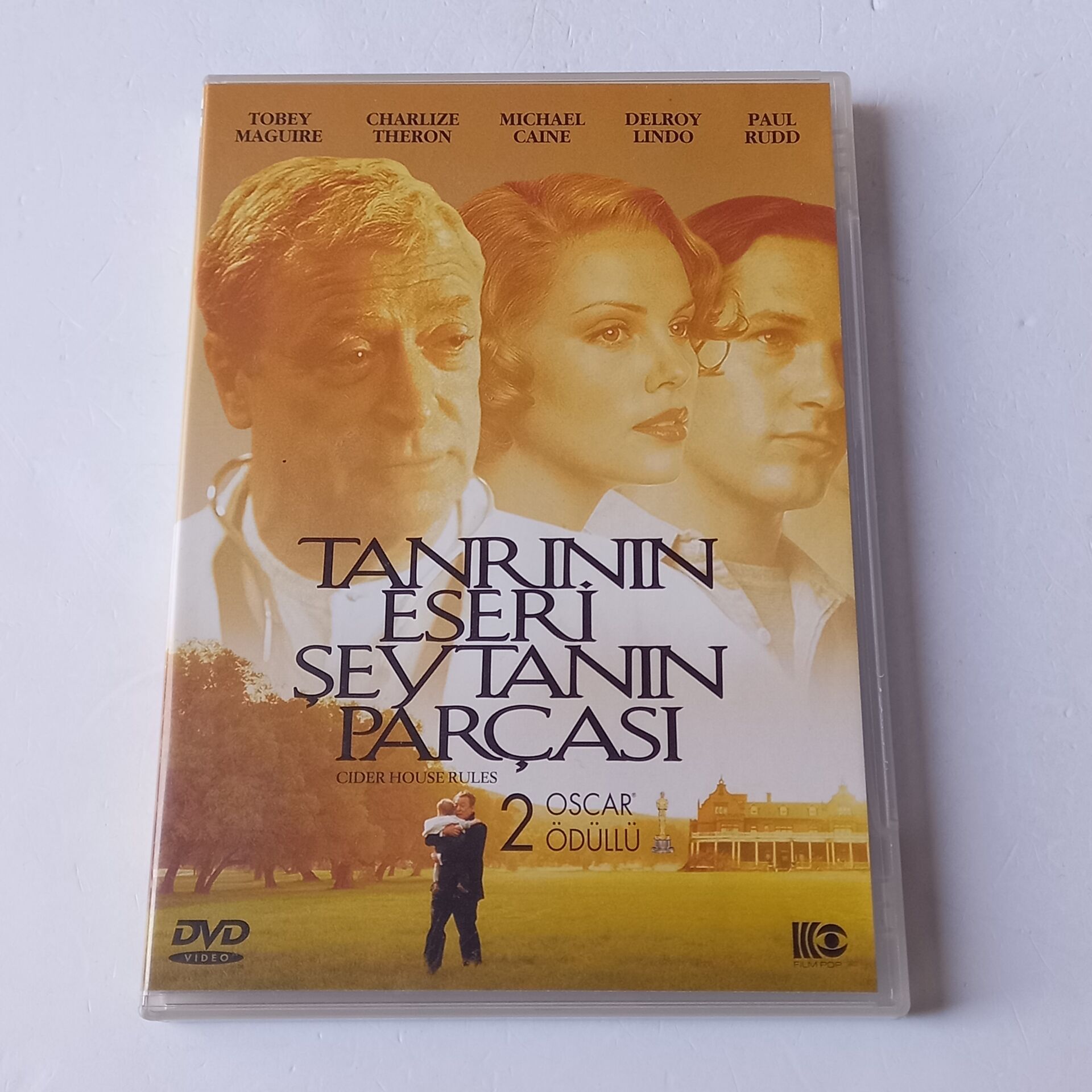 TANRININ ESERİ ŞEYTANIN PARÇASI - TOBEY MAGUIRE, CHARLIZE THERON, PAUL RUDD, MICHAEL CAINE - DVD 2.EL