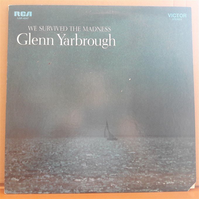 GLENN YARBROUGH - WE SURVIVED THE MADNESS - LP 2.EL PLAK