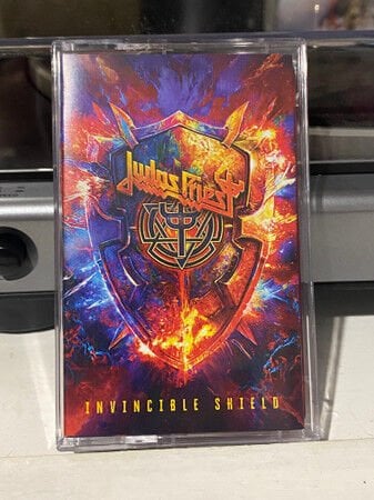 JUDAS PRIEST – INVINCIBLE SHIELD (2024) - LIMITED EDITION KASET SIFIR