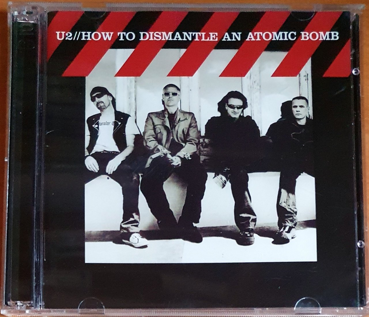 U2 - HOW TO DISMANTLE AN ATOMIC BOMB (2004) - CD+DVD 2.EL