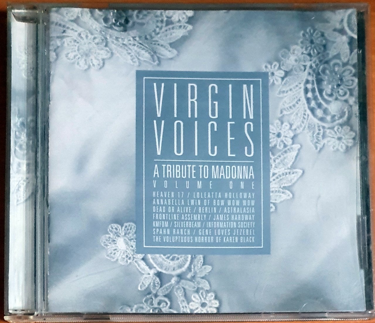 VIRGIN VOICES / A TRIBUTE TO MADONNA VOLUME ONE / HEAVEN 17, DEAD OR ALIVE, BERLIN, FRONTLINE ASSEMBLY, JAMES HARDWAY, KMFDM (1999) - CD CLEOPATRA 2.EL