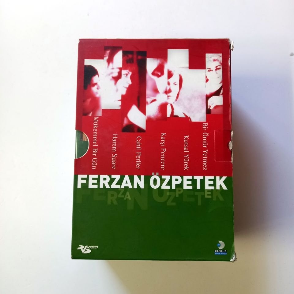 FERZAN ÖZPETEK BOX - 6 FİLM: BİR ÖMÜR YETMEZ, KUTSAL YÜREK, KARŞI PENCERE, CAHİL PERİLER, HAREM SUARE, MÜKEMMEL BİR GÜN - 6 X DVD BOX SET  2.EL