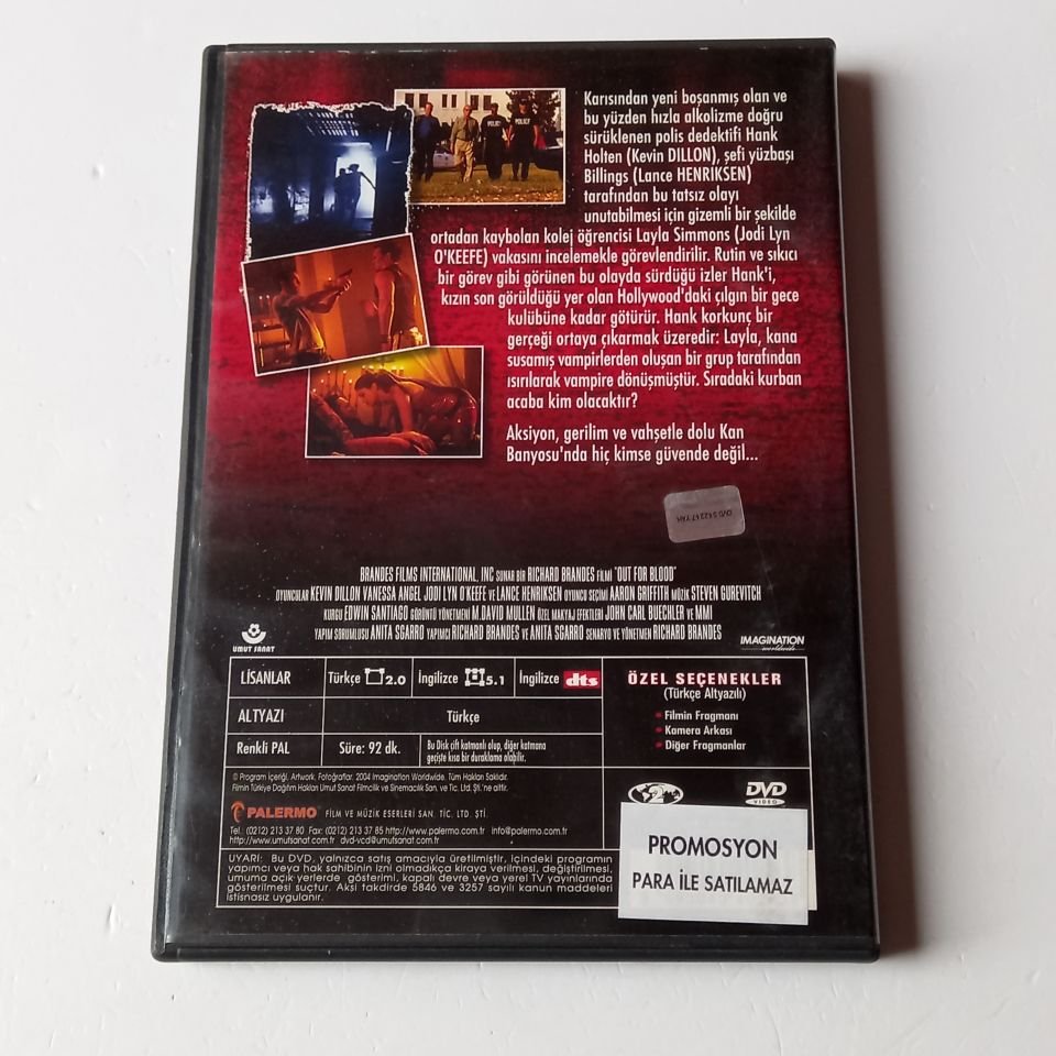 KAN BANYOSU / OUT FOR BLOOD - KEVIN DILLON, LANCE HENRIKSEN - YÖN.: RICHARD BRANDES - DVD 2.EL