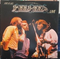 BEE GEES - HERE AT LAST... BEE GEES...LIVE (1977) - 2PLAK 2.EL