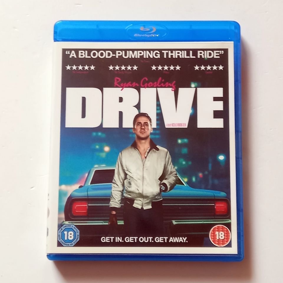 DRIVE - RYAN GOSLING, CAREY MULLIGAN - YÖN.: NICOLAS WINDING REFN - BLU-RAY BÖLGE B 2.EL TÜRKÇE ALTYAZI YOKTUR