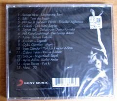 16 KADIN SÖYLÜYOR 2 - CD SIFIR