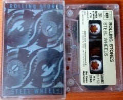 ROLLING STONES - STEEL WHEELS (1989) UZELLI CASSETTE MADE IN TURKEY ''USED'' PAPER LABEL