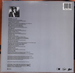 ORCHESTRAL MANOEUVRES IN THE DARK - O.M.D. (1981) - PLAK 2.EL