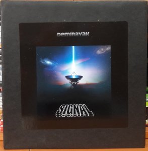 DEMİRAYAK - SIGNAL (2021) - LP+CD KUTU AMBALAJI AÇIK SIFIR BOXSET
