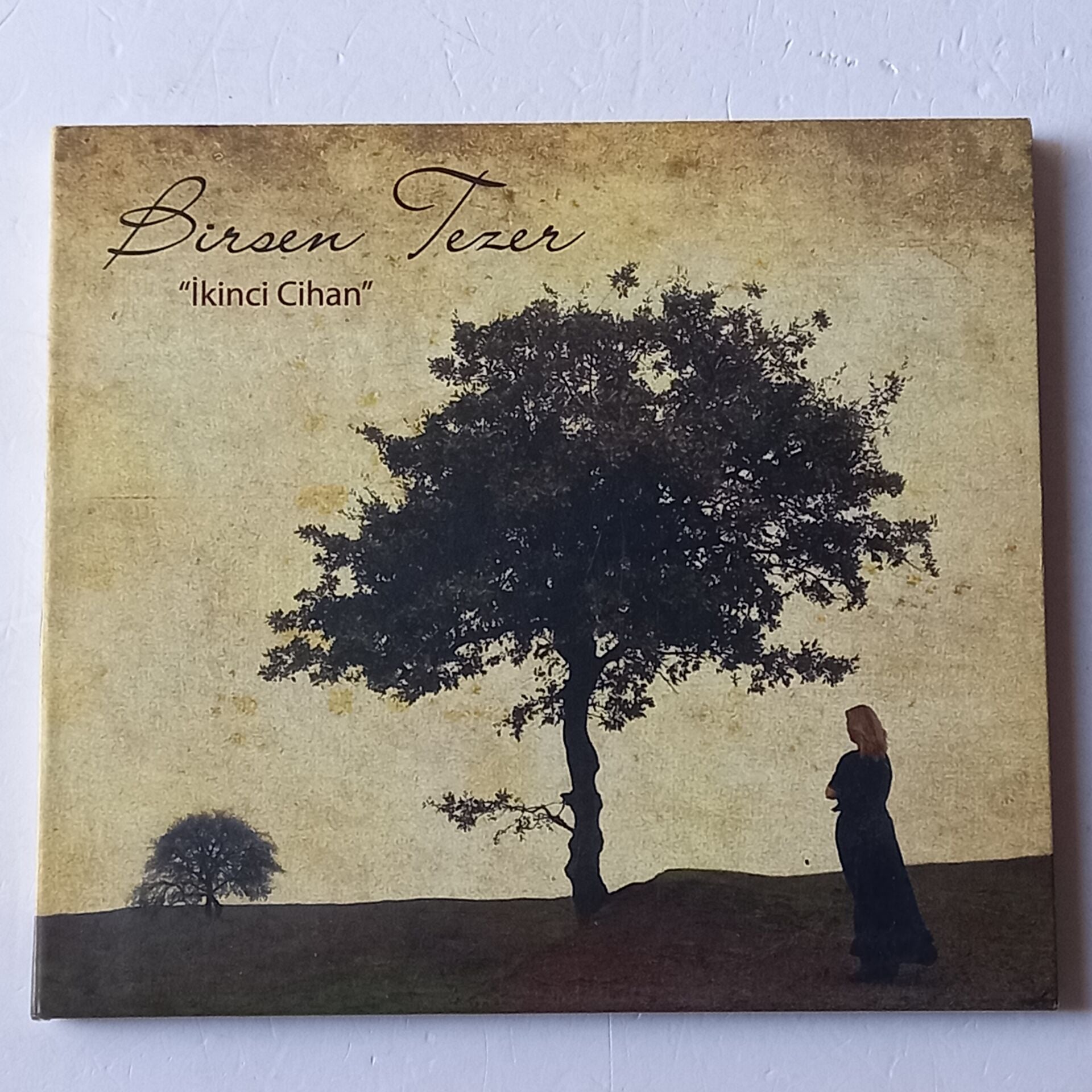 BİRSEN TEZER – İKİNCİ CİHAN (2013) - CD DIGIPAK 2.EL