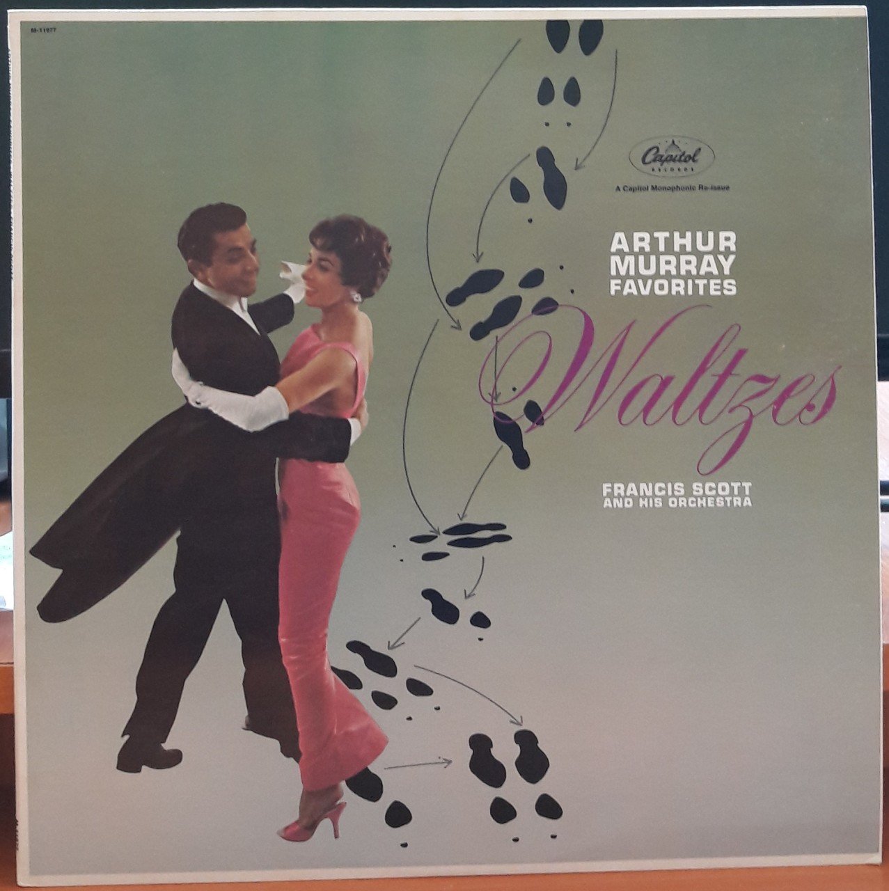 ARTHUR MURRAY FAVORITES - WALTZES - FRANCIS SCOTT - PLAK 2.EL