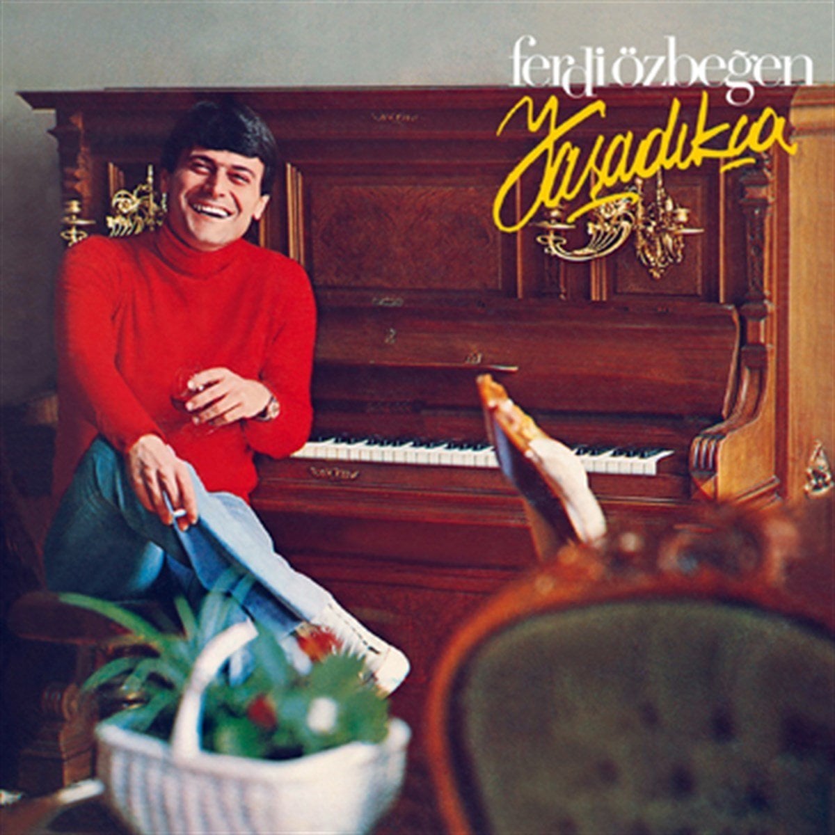 FERDİ ÖZBEĞEN - YAŞADIKÇA - LP 2020 BASIM RENKLİ SIFIR PLAK