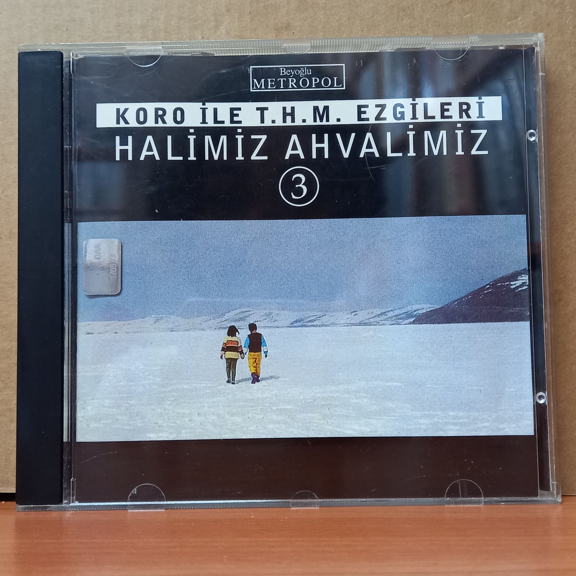 KORO İLE TÜRK HALK MÜZİĞİ EZGİLERİ 3 / HALİMİZ AHVALİMİZ - CD 2.EL
