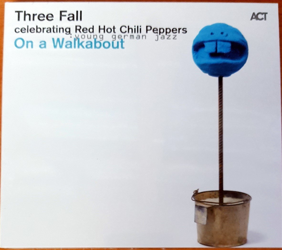 THREE FALL - ON A WALKABOUT / CELEBRATING RED HOT CHILI PEPPERS / ACT CD SIFIR