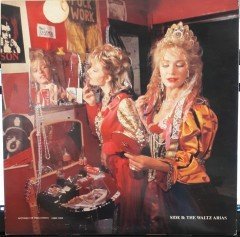 DOLLIE DE LUXE - CARMEN/GIMME SOME LOVIN' (1985) - 12'' MAXI SINGLE PLAK 2.EL