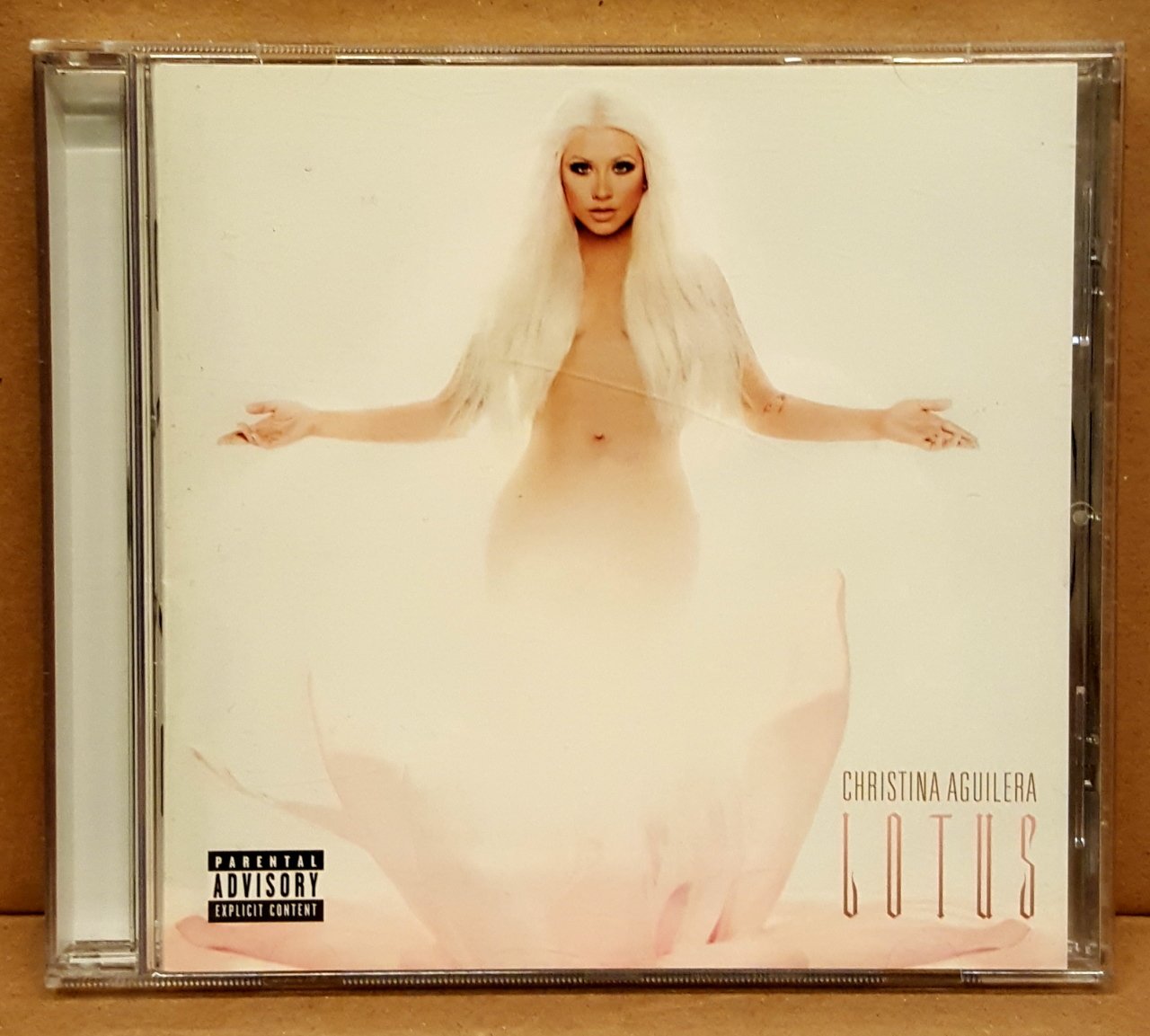 CHRISTINA AGUILERA - LOTUS (2012) - CD SIFIR GİBİ 2.EL