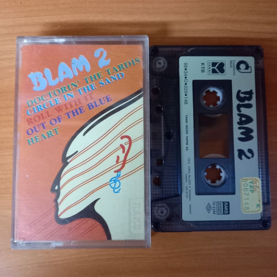 BLAM 2/ DOCTORIN' THE TARDIS, CIRCLE IN THE SAND, ROLL WITH IT, OUT OF THE BLUE, HEART (1988) - KASET 2.EL