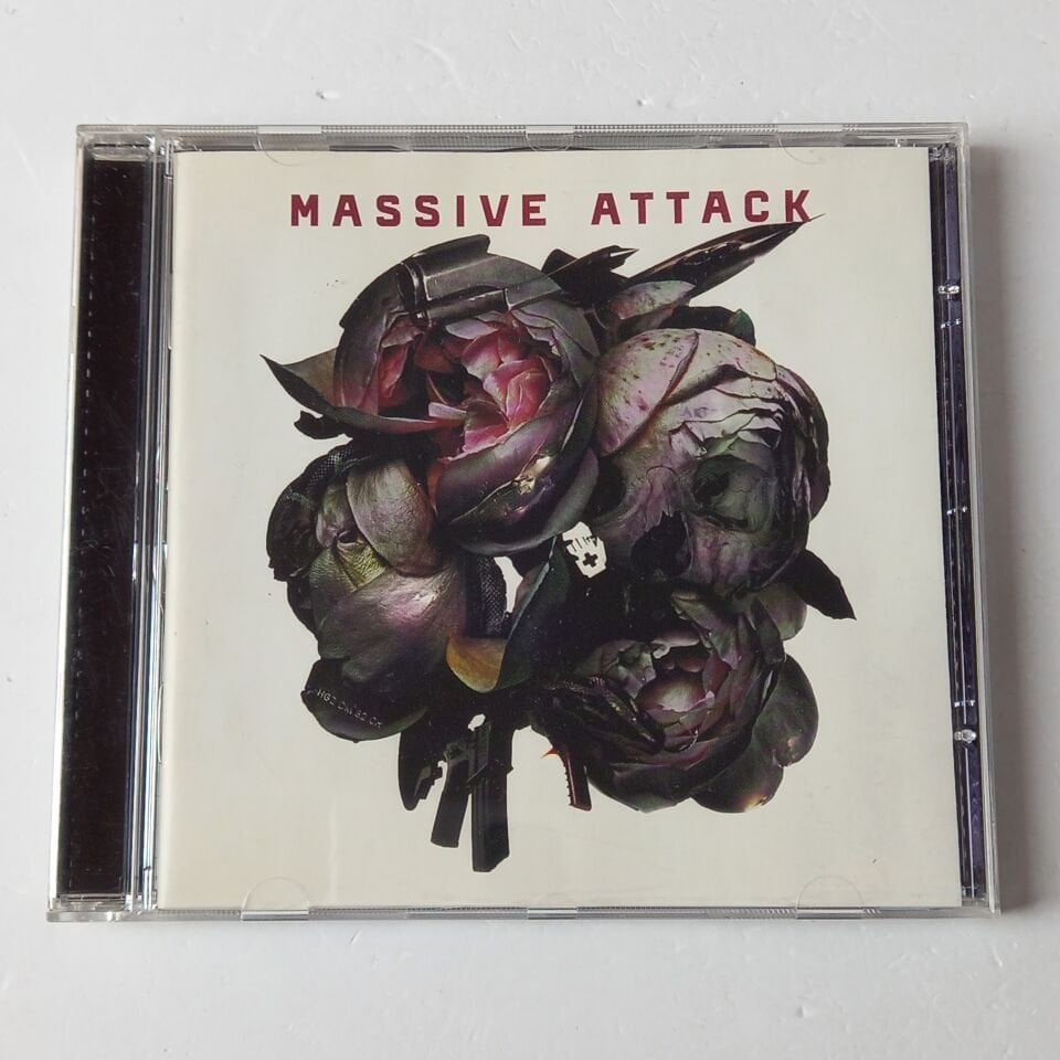 MASSIVE ATTACK – COLLECTED (2006) - CD 2.EL