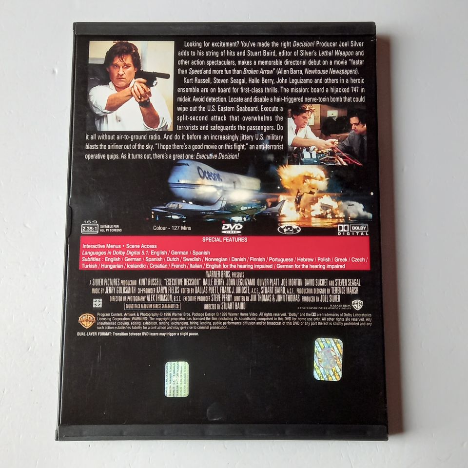 EXECUTIVE DECISION - KURT RUSSELL, HALLE BERRY, JOHN LUGUIZAMO - YÖN.: STUART BAIRD - DVD SNAPCASE 2.EL