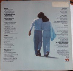 MOMENT BY MOMENT - SOUNDTRACK - 2.EL PLAK