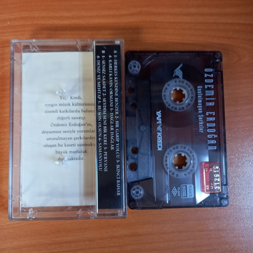 ÖZDEMİR ERDOĞAN - UNUTULMAYAN ŞARKILAR (1997) - KASET 2.EL