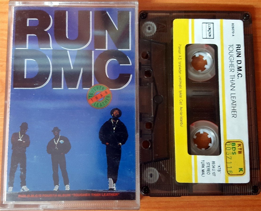 RUN DMC -TOUGHER THAN LEATHER (1989) PLAKSAN CASSETTE MADE IN TURKEY ''USED'' PAPER LABEL