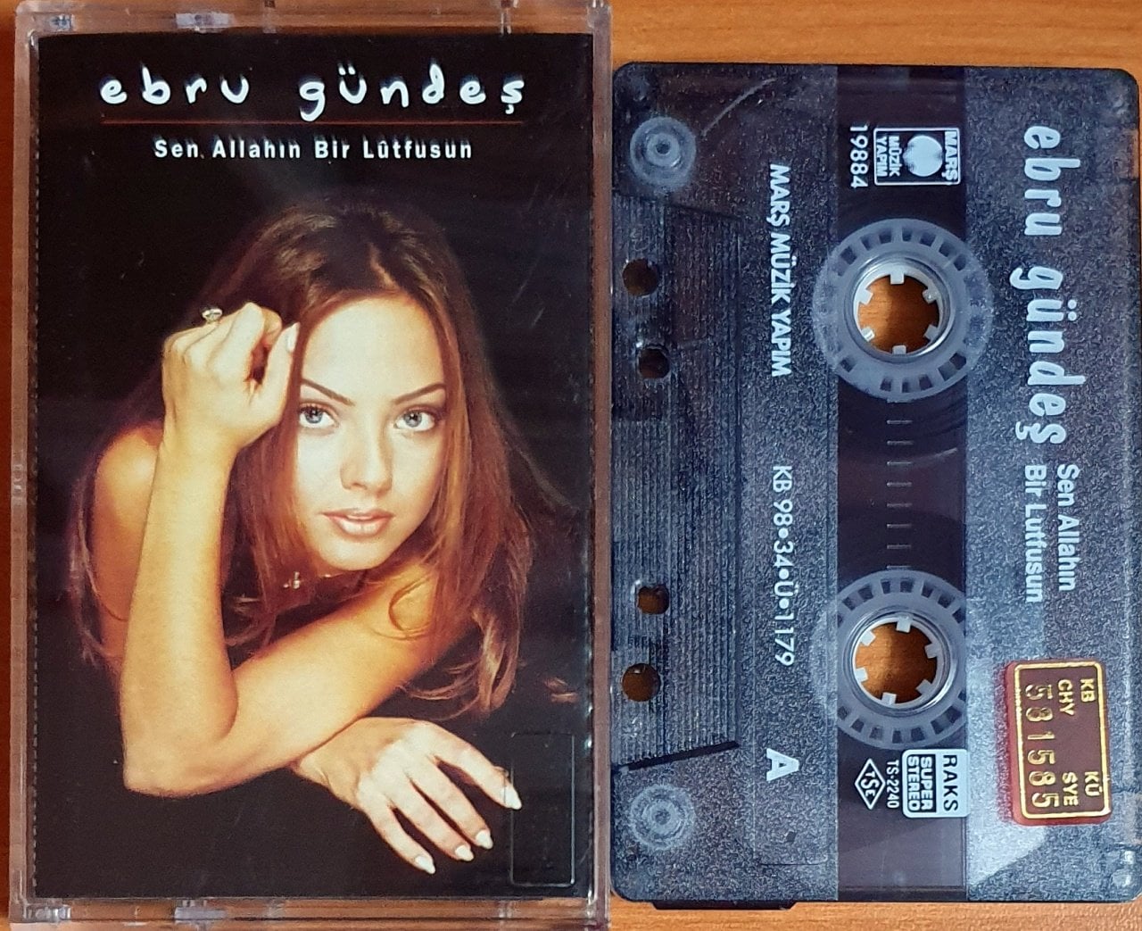 EBRU GÜNDEŞ - SEN ALLAHIN BİR LUTFUSUN (1998) KASET MARŞ MÜZİK 2.EL